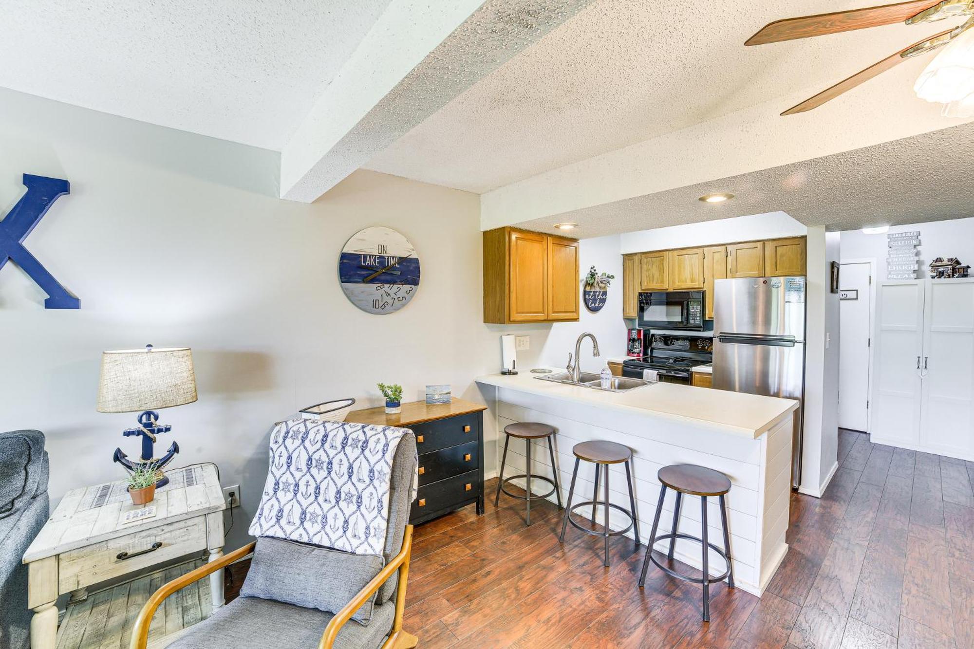 Reed Springs Condo With Furnished Deck And Pool Access Reeds Spring Luaran gambar