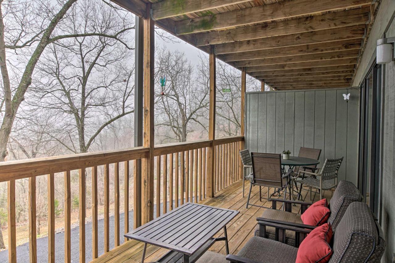 Reed Springs Condo With Furnished Deck And Pool Access Reeds Spring Luaran gambar