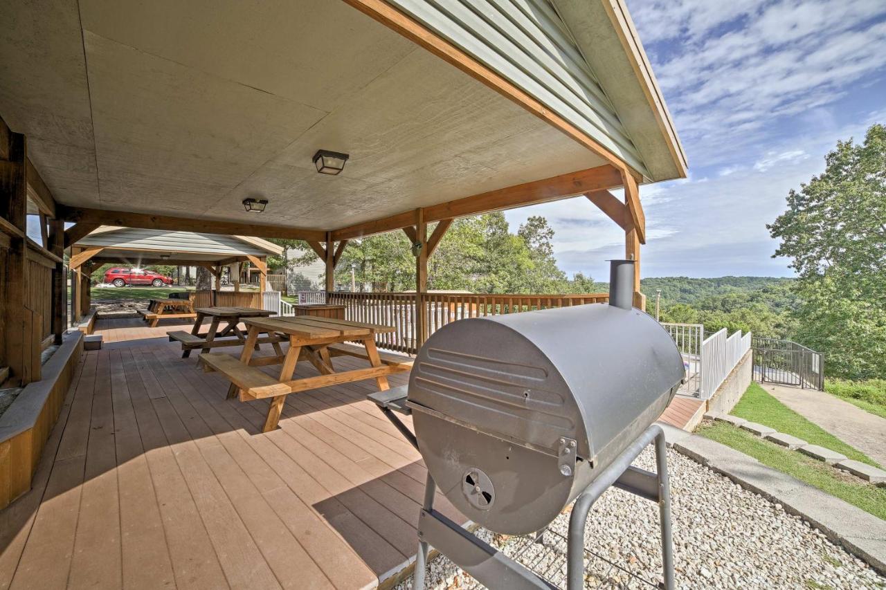 Reed Springs Condo With Furnished Deck And Pool Access Reeds Spring Luaran gambar